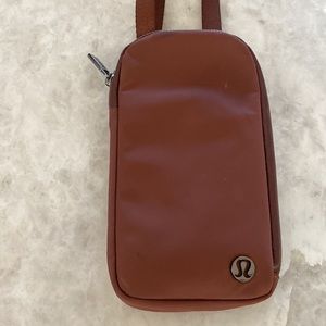 Crossbody phone wallet bag